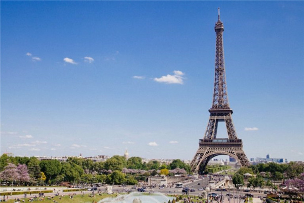 PARIS